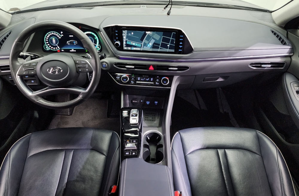 Hyundai Sonata Hybrid (DN8)