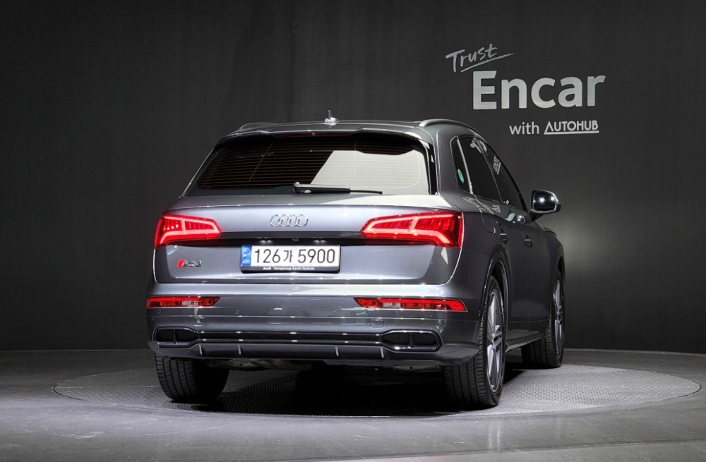 Audi SQ5 (FY)