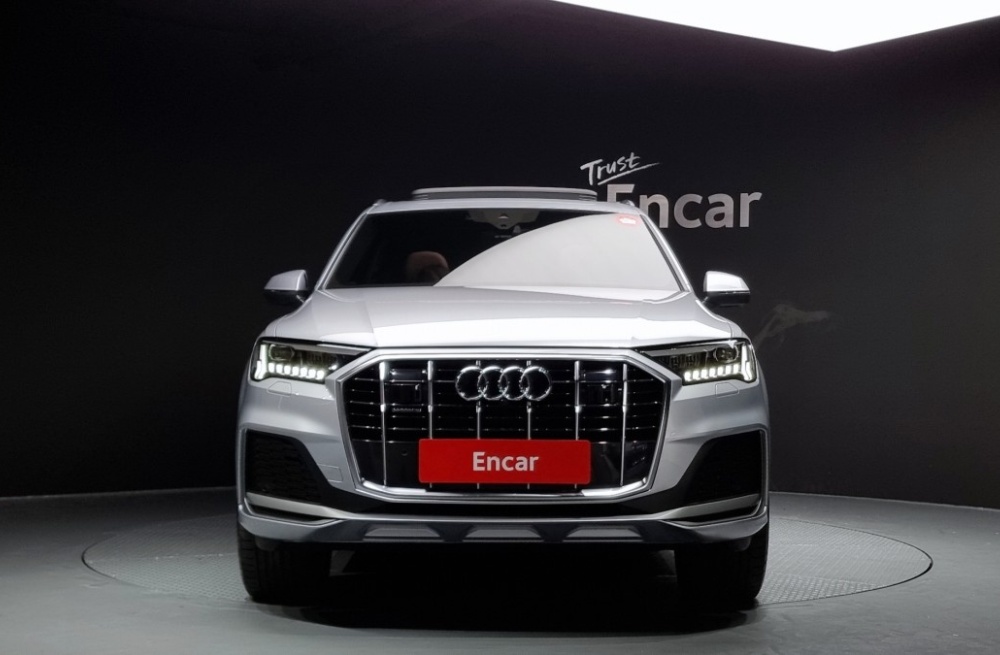 Audi Q7 (4M)