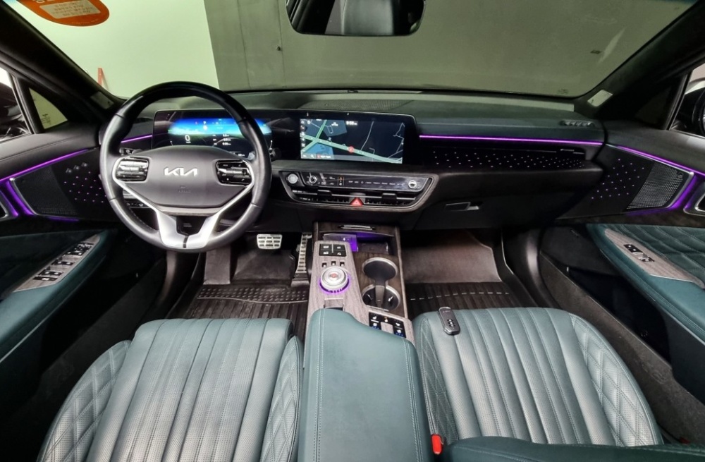 Kia K8 Hybrid
