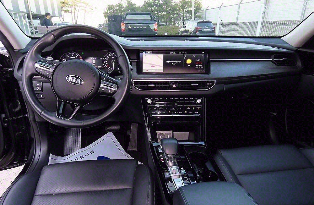 Kia K7 Premier
