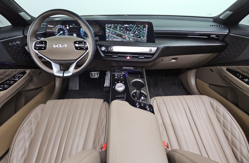 Kia K8 Hybrid