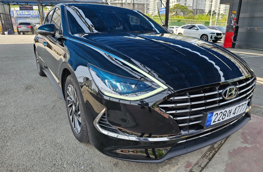 Hyundai Sonata Hybrid (DN8)