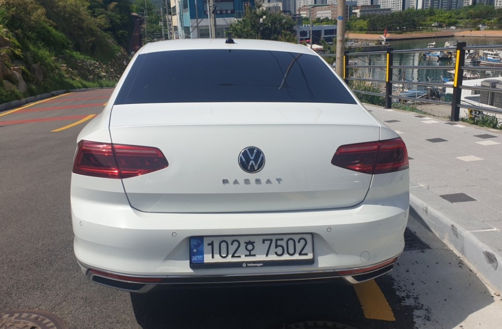 Volkswagen Passat GT (B8)