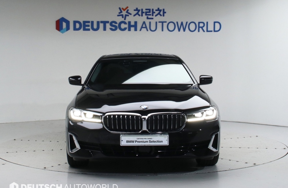 BMW 5 series (G30)