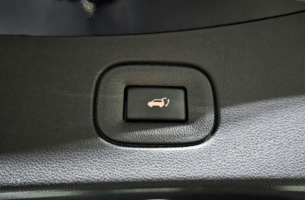 Renault Korea (Samsung) The New QM6