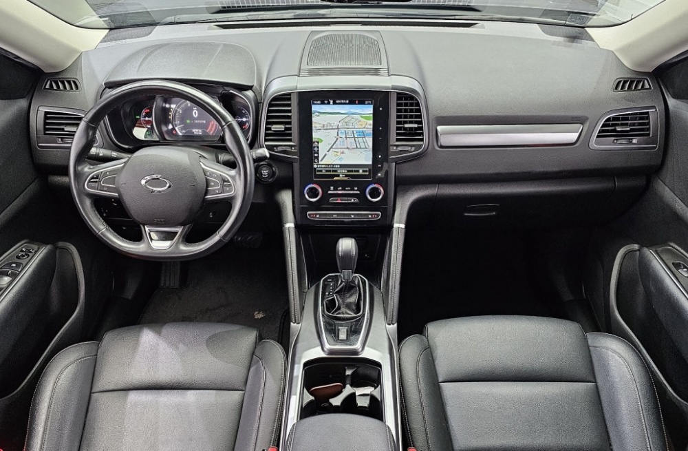 Renault Korea (Samsung) The New QM6
