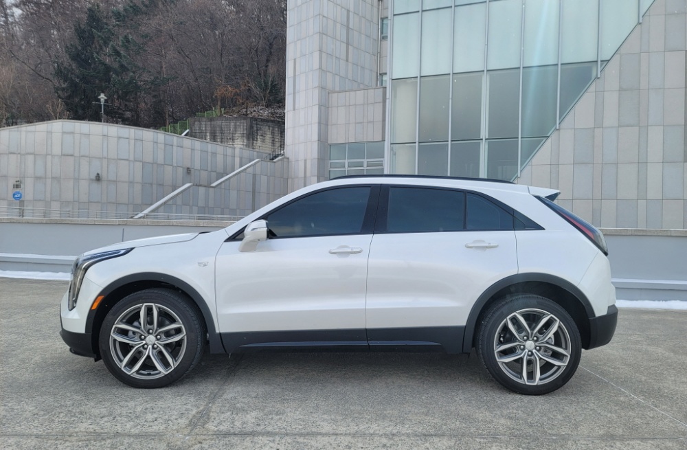 Cadillac XT4