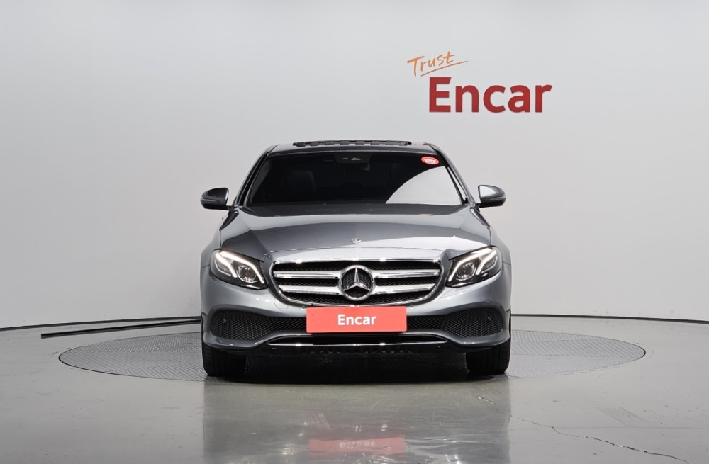 Mercedes-Benz E-Class W213