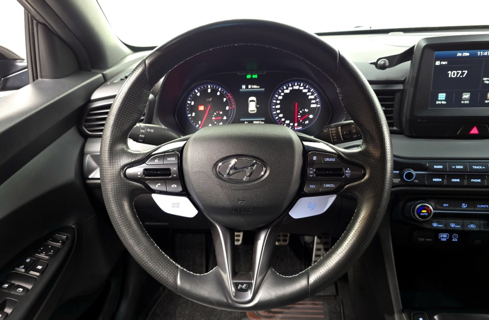 Hyundai Veloster (JS)