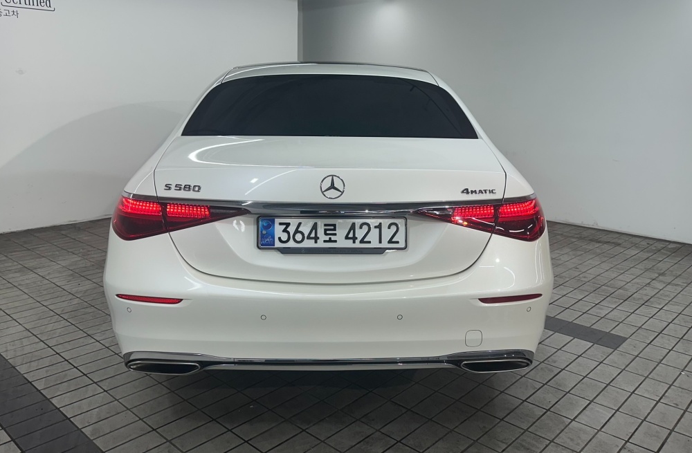 Mercedes-Benz S-Class W223