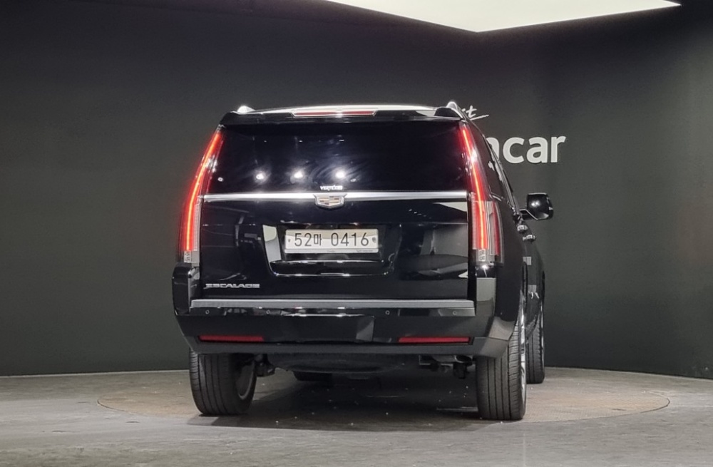 Cadillac escalade