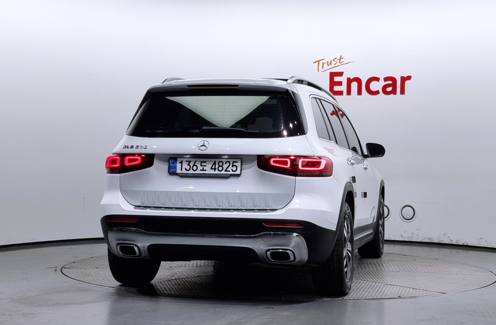 Mercedes-Benz GLB-Class X247