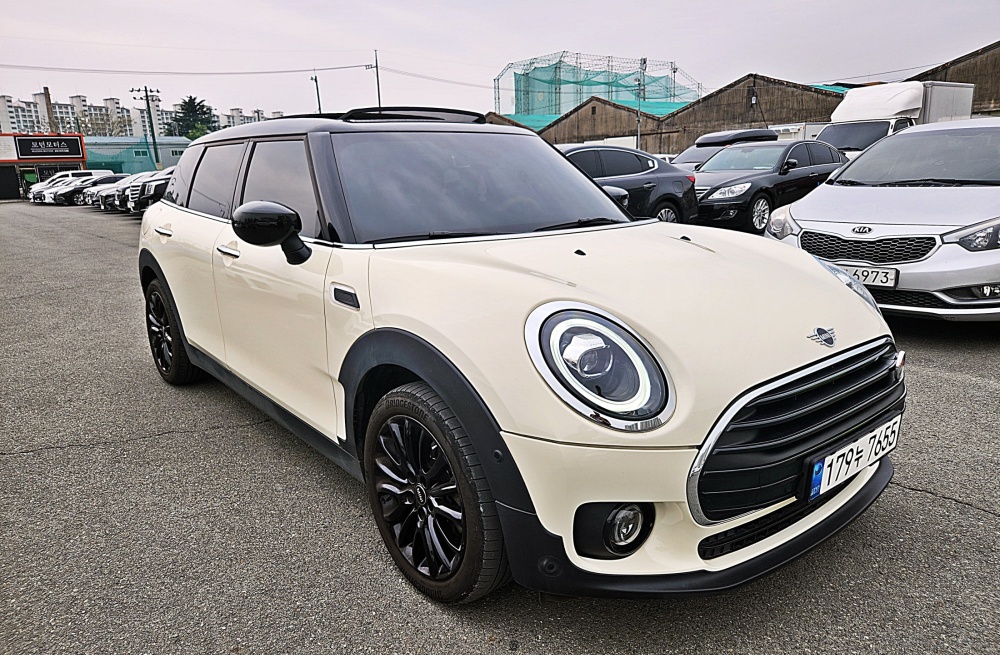 Mini cooper clubman