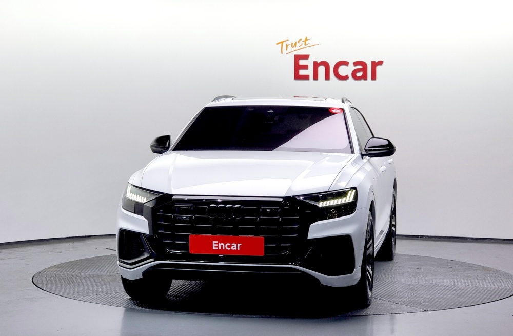 Audi Q8 (4M)