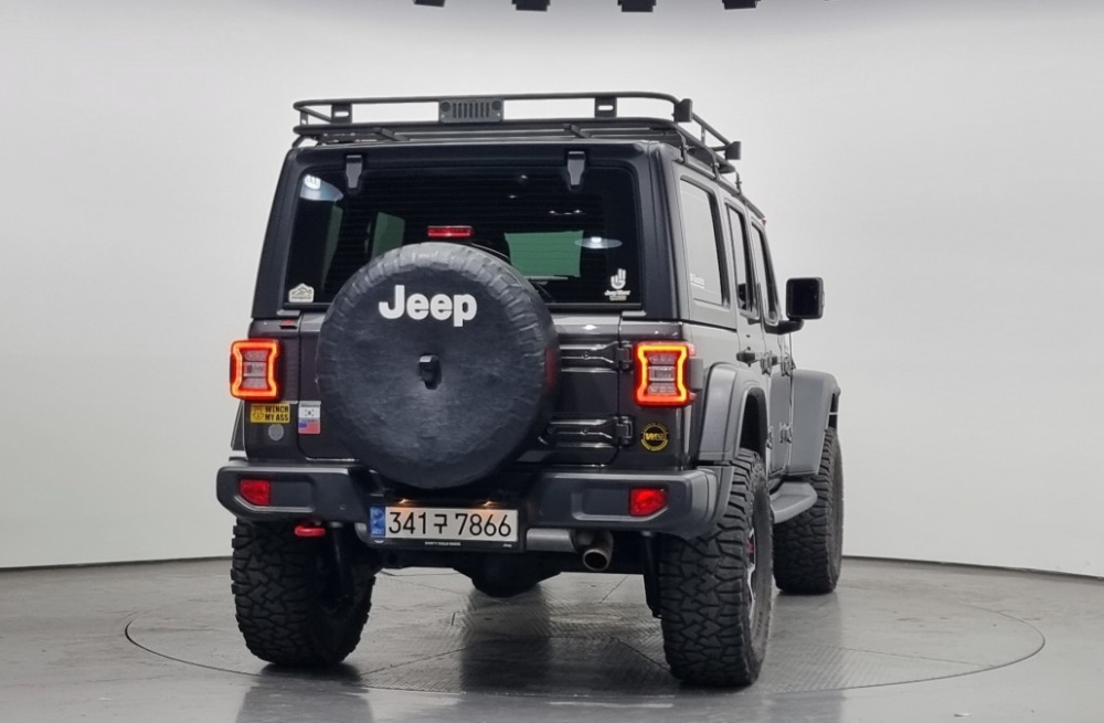 Jeep Wrangler (JL)