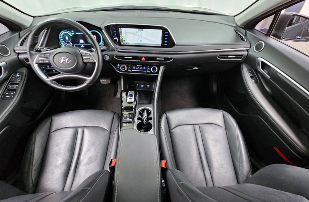 Hyundai Sonata Hybrid (DN8)