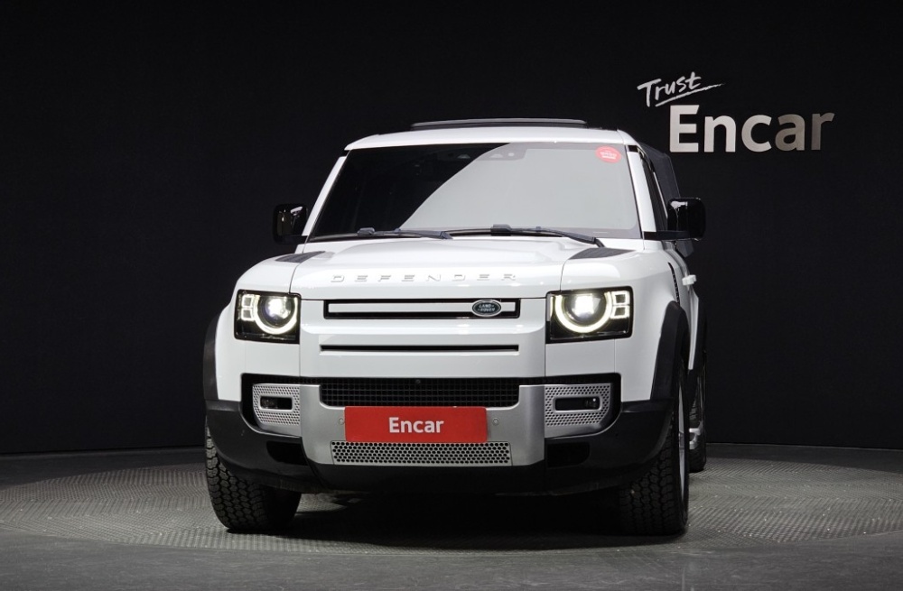 Land rover Defender (L663)