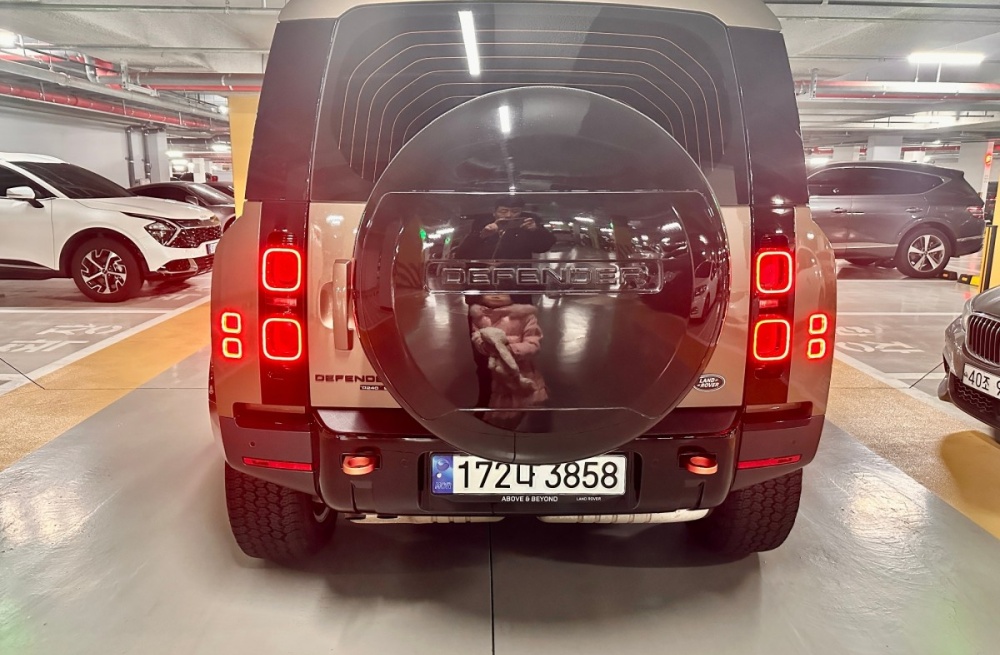 Land rover Defender (L663)
