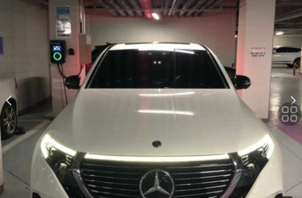 Mercedes-Benz EQC-N293