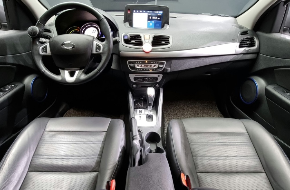 Renault Korea (Samsung) SM3 Z.E.