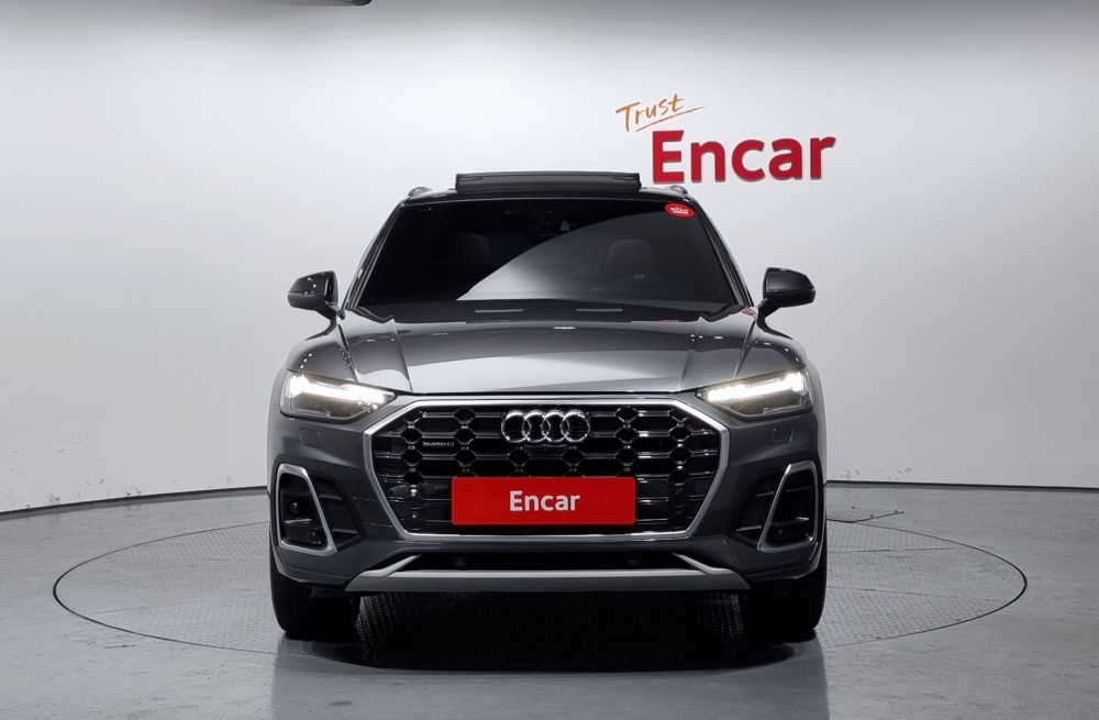 Audi Q5 (FY)