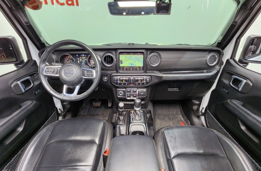Jeep Wrangler (JL)