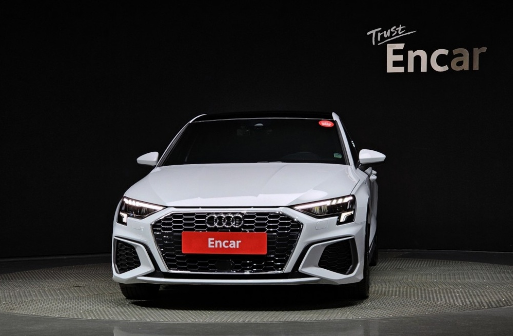 Audi A3 (8Y)