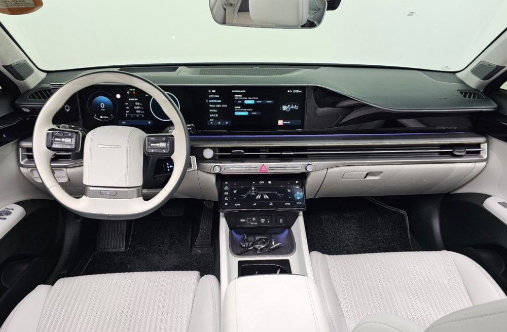 Hyundai Grandeur (GN7)