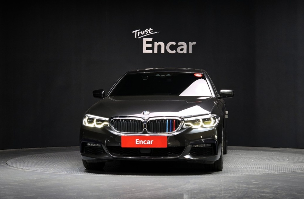 BMW 5 series (G30)