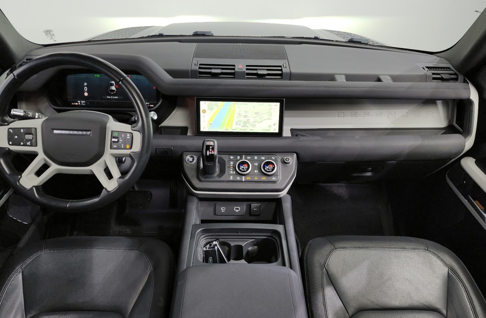 Land rover Defender (L663)