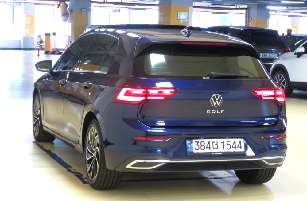 Volkswagen golf 8th generation