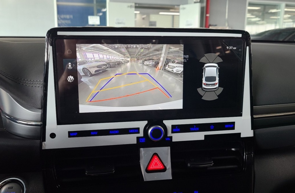 Hyundai The new Ioniq electric