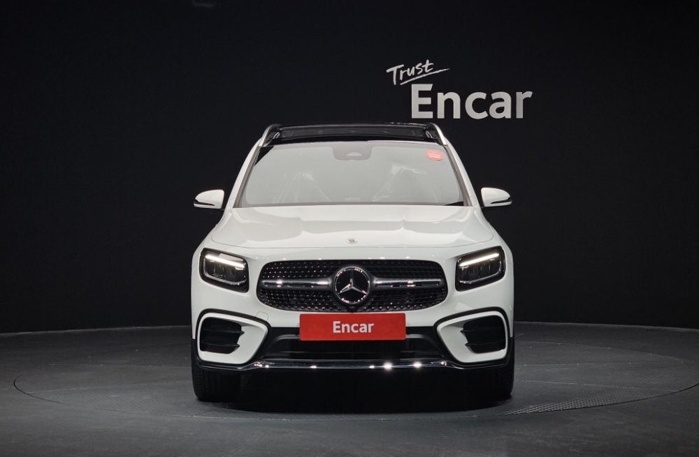 Mercedes-Benz GLB-Class X247