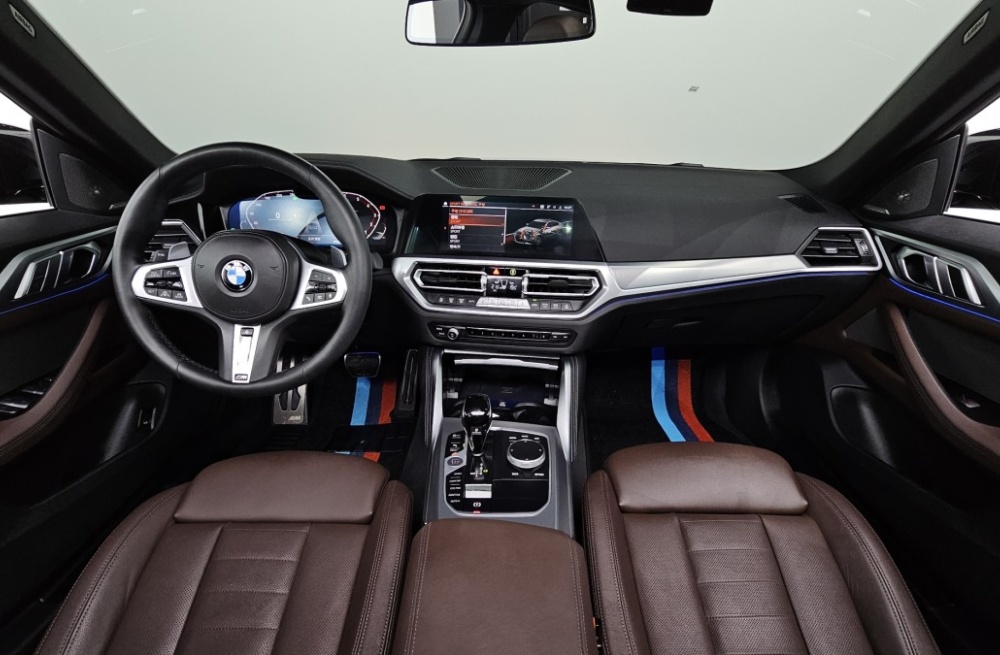 BMW 4 series (G22)