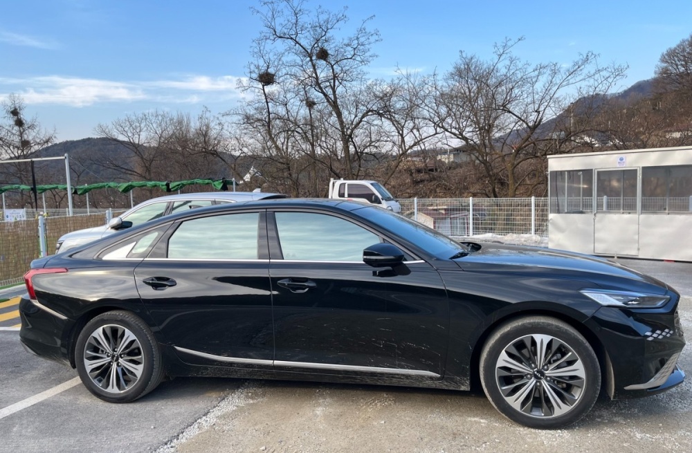 Kia K8 Hybrid