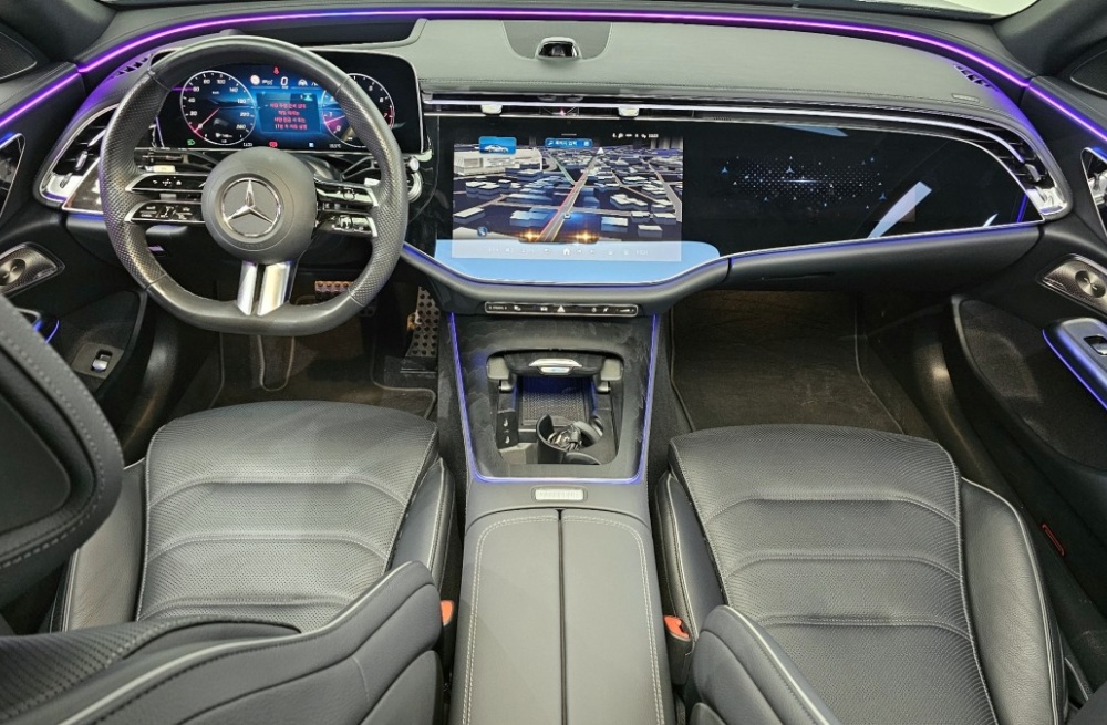 Mercedes-Benz E-Class W214