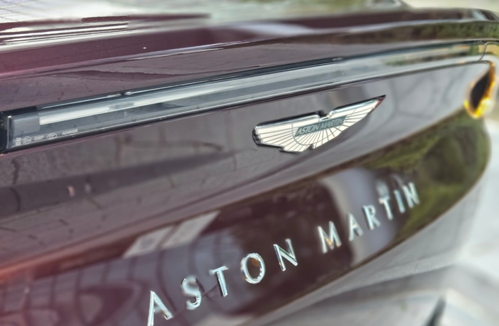 Aston martin DBX