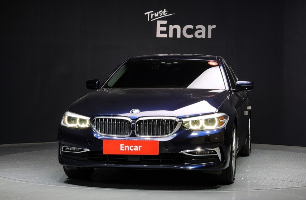 BMW 5 series (G30)