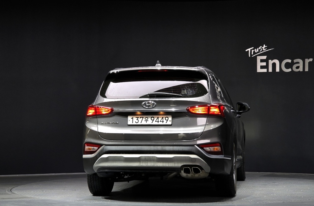 Hyundai Santa Fe TM