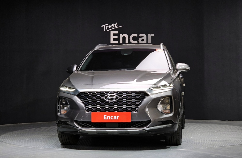 Hyundai Santa Fe TM