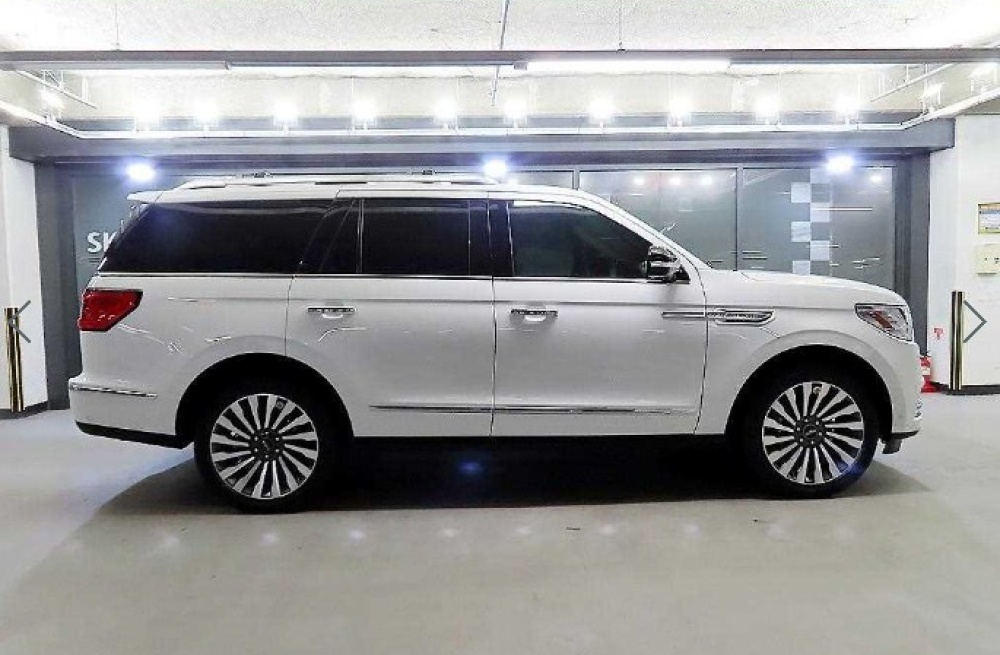 Lincoln navigator