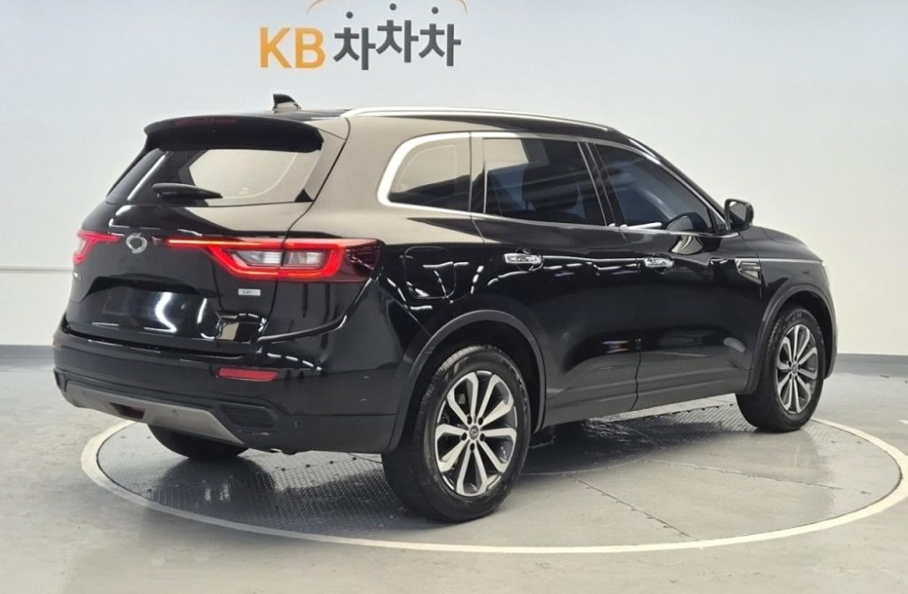 Renault Korea (Samsung) The New QM6