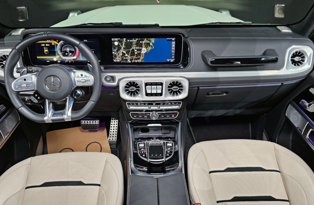 Mercedes-Benz G-Class W463b
