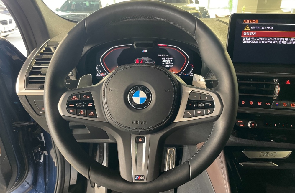 BMW X4 (G02)