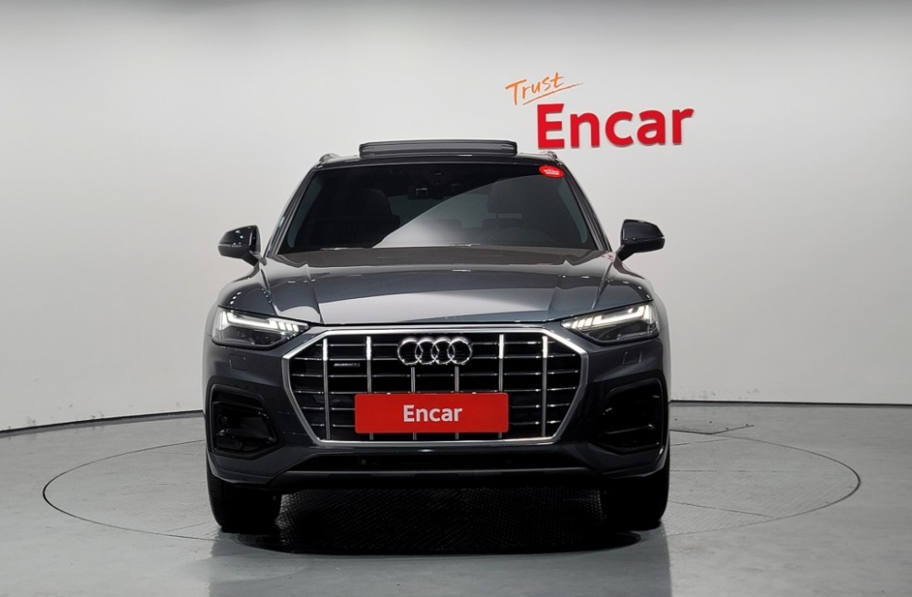 Audi Q5 (FY)