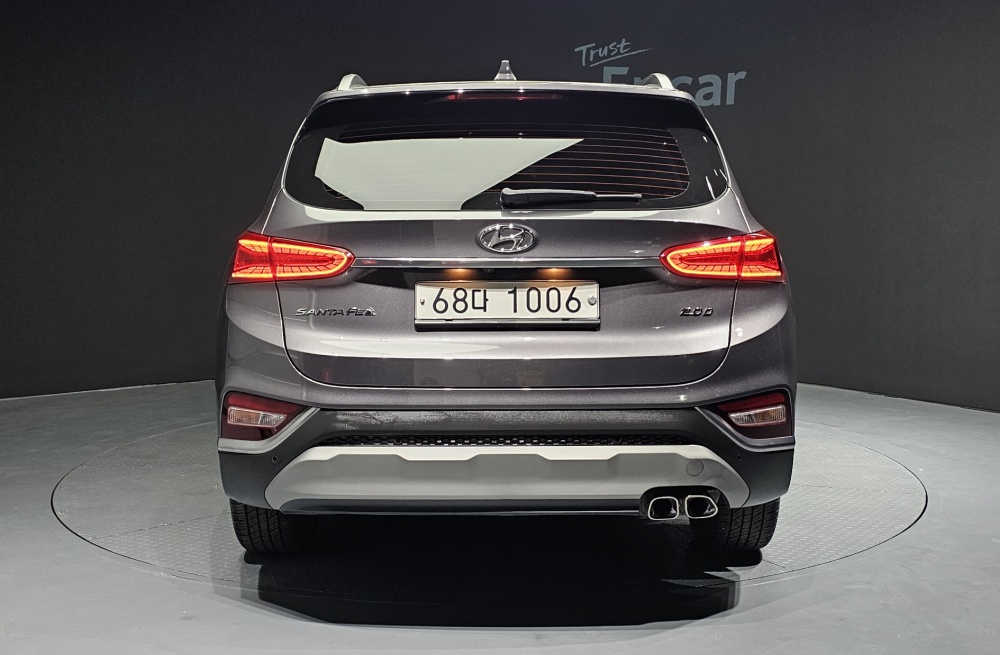 Hyundai Santa Fe TM