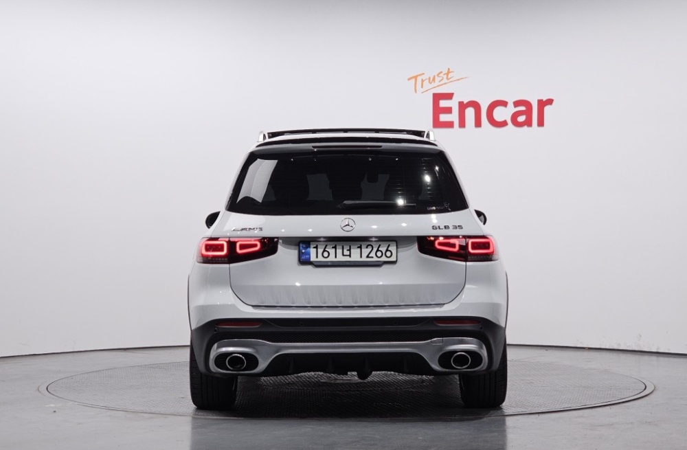 Mercedes-Benz GLB-Class X247