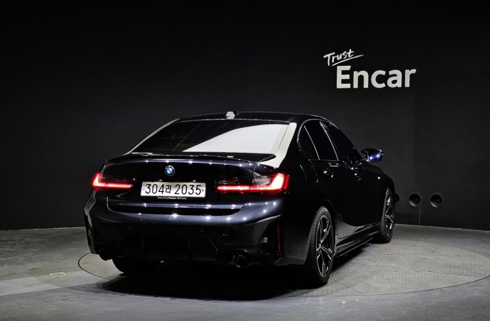 BMW 3 Series (G20)