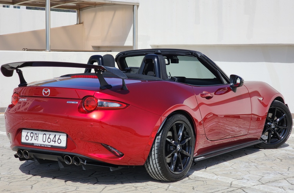 Mazda MX-5 MIATA